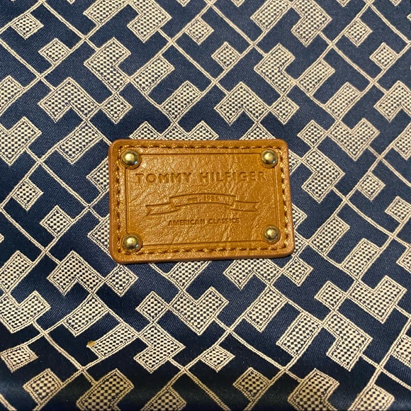 Tommy Hilfiger | Classic - Large Tote Bag - Picture 6 of 14